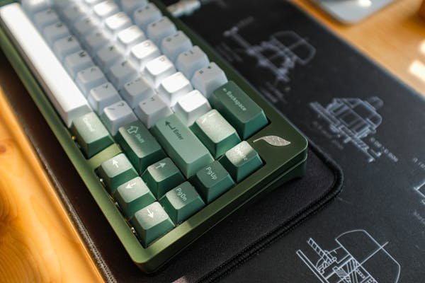 Tests et avis essentiels pour choisir votre matériel informatique